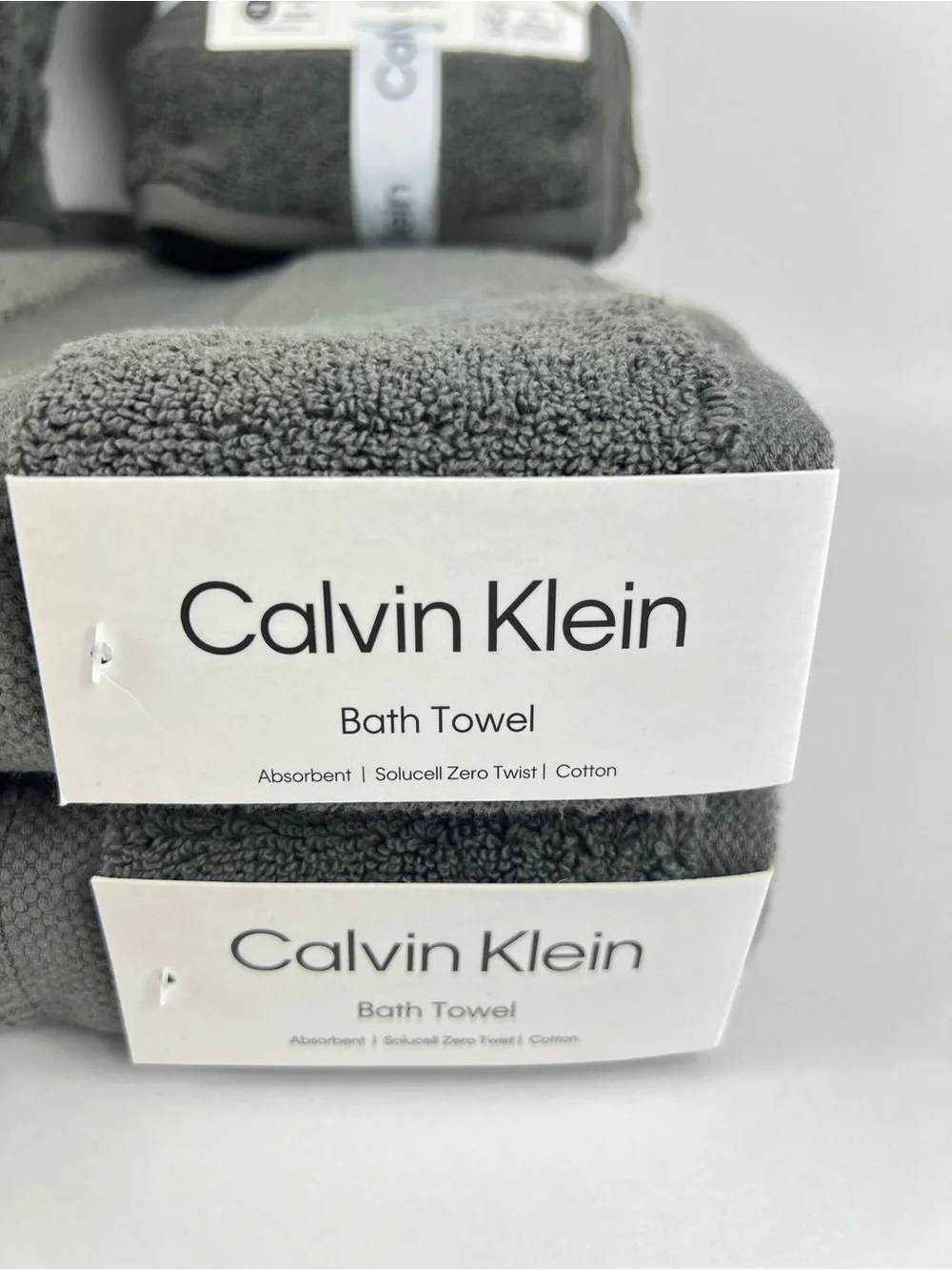 Calvin Klein Bath Towel Set Empower Dark Gray Plush Cotton Zero Twist 2 Pc NEW